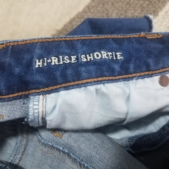 American Eagle High Rise Jean Shorts 4 - Picture 5 of 5
